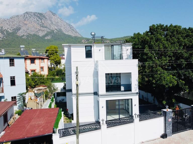 Вилла в Кемере, Турция, 200 м2 фото 3
