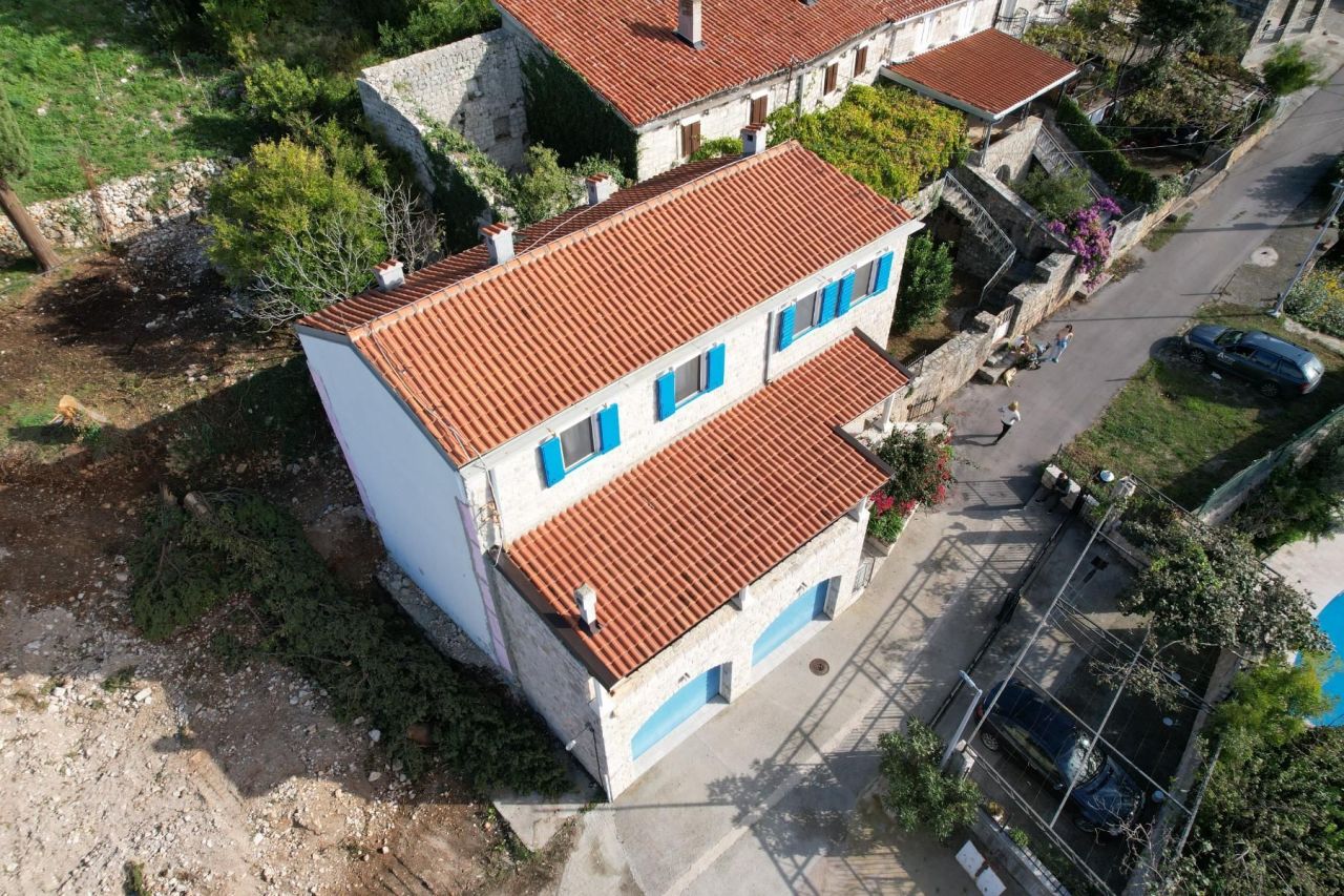 Вилла в Режевичах, Черногория, 270 м2 фото 4