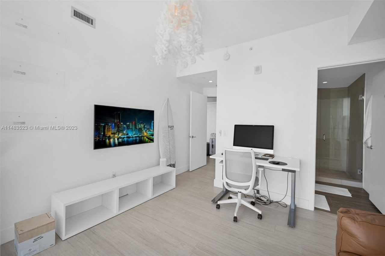 Квартира в Майами, США, 160 м2 фото 3