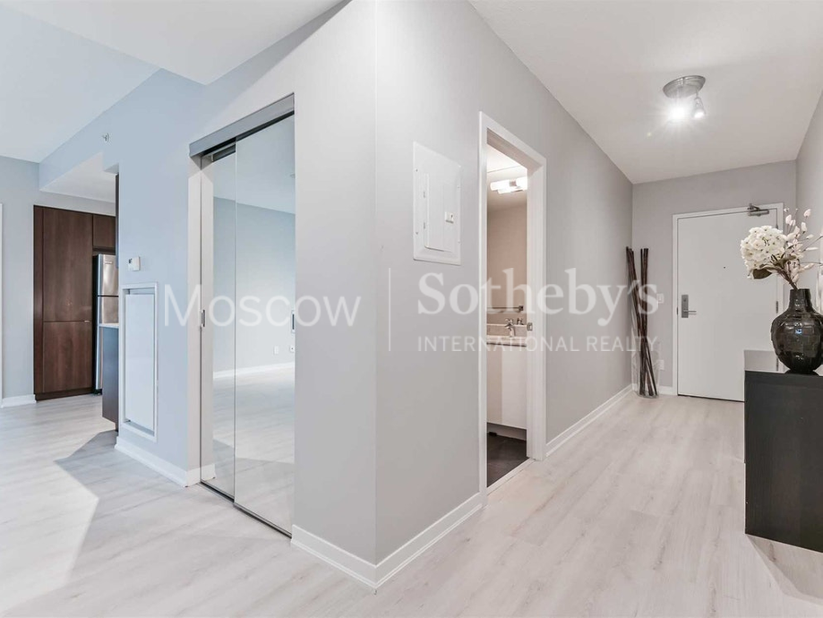 Апартаменты в Торонто, Канада, 92 м2 фото 2