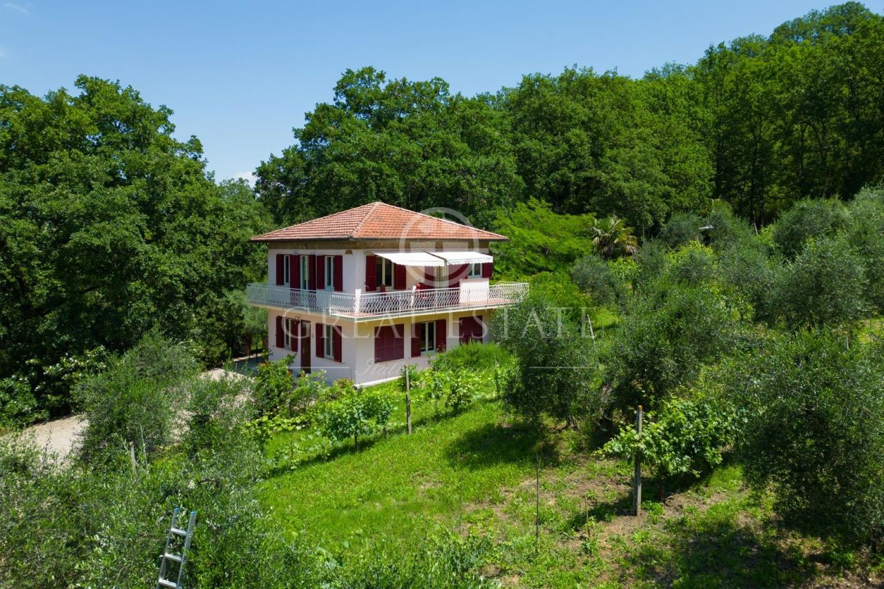 Дом в Джове, Италия, 141.45 м2 фото 2