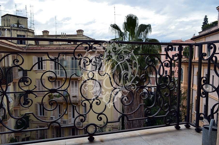 Апартаменты в Риме, Италия, 300 м2 фото 1