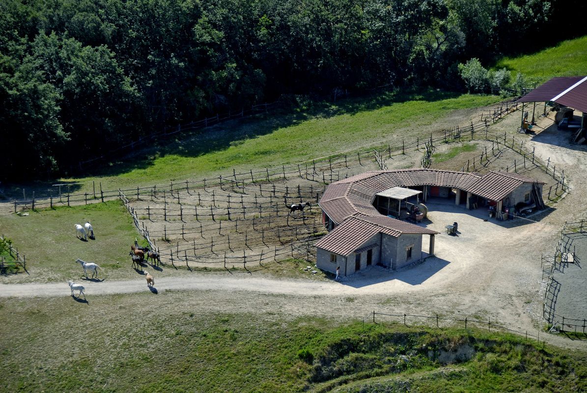 Поместье в Сиене, Италия, 600 м2 фото 2