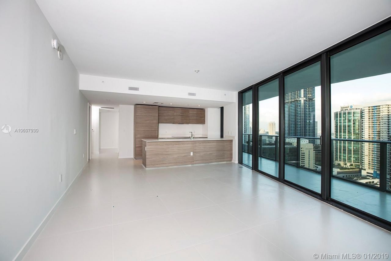 Квартира в Майами, США, 120 м2 фото 2