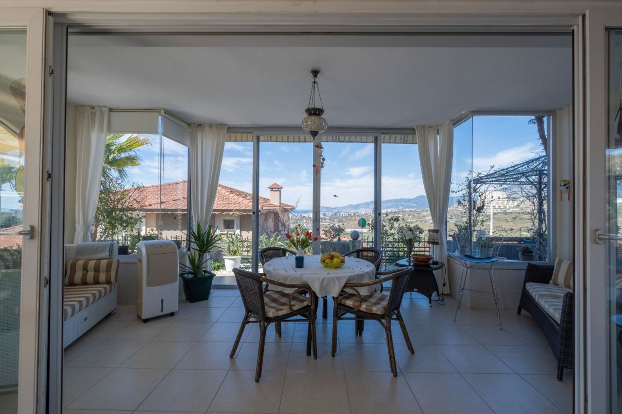 Вилла в Алании, Турция, 190 м2 фото 2