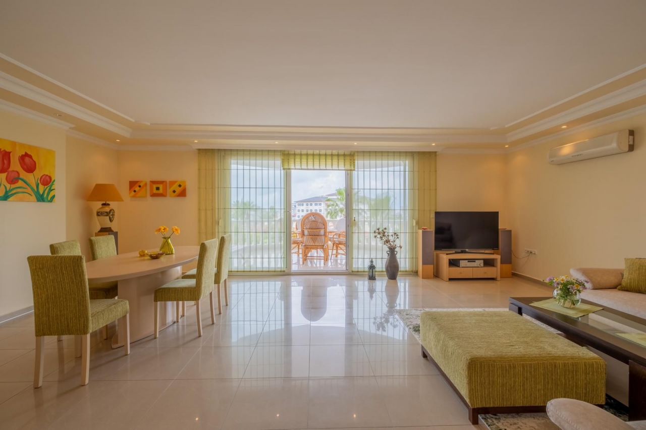 Квартира в Алании, Турция, 140 м2 фото 2