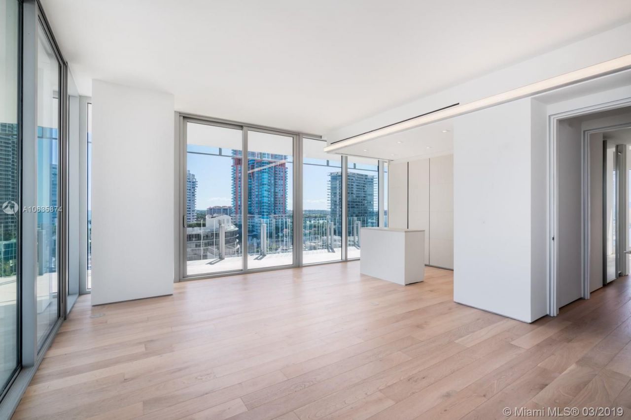 Квартира в Майами, США, 310 м2 фото 2