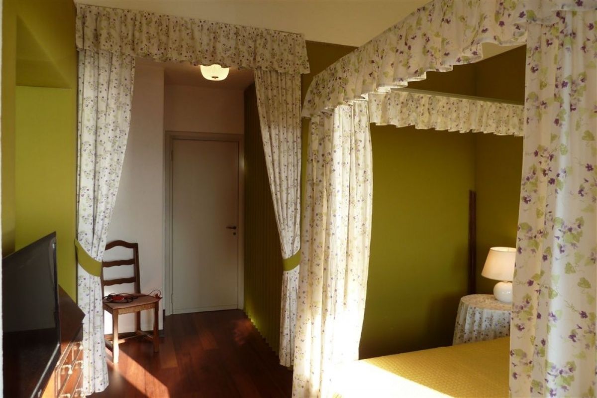 Квартира у озера Маджоре, Италия, 125 м2 фото 4
