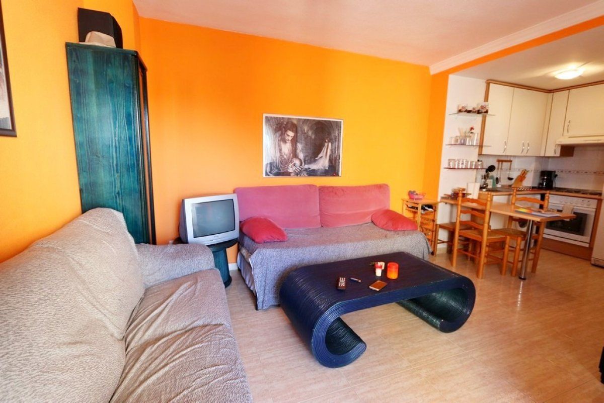 Апартаменты в Деэса-де-Кампоаморе, Испания, 40 м2 фото 5