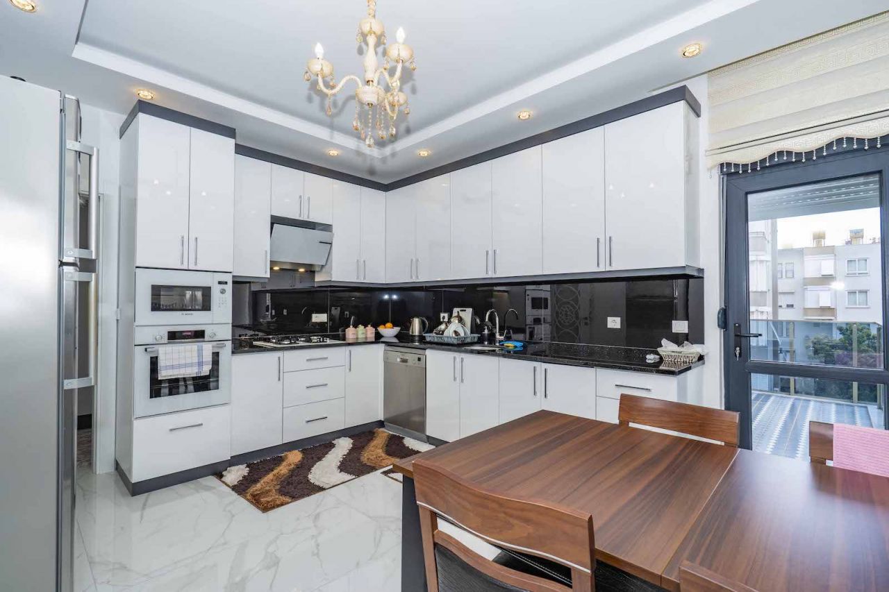 Квартира в Алании, Турция, 160 м2 фото 3