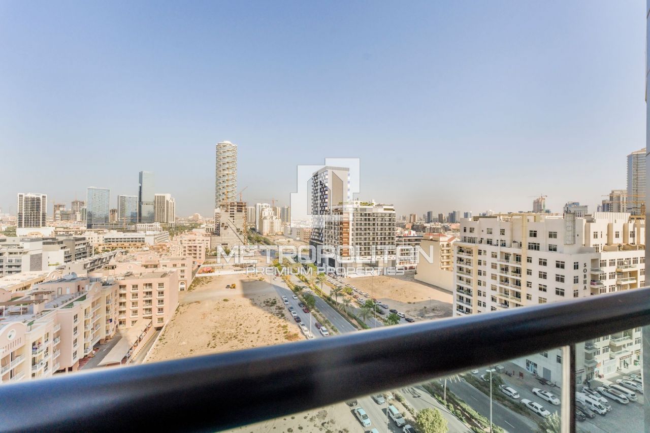 Апартаменты в Дубае, ОАЭ, 64 м2 фото 3