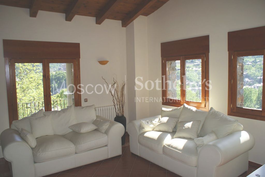 Коттедж в Ла-Массане, Андорра, 370 м2 фото 3