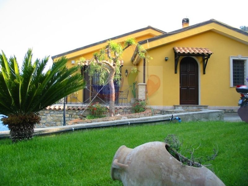 Вилла в Сан-Ремо, Италия, 240 м2 фото 5