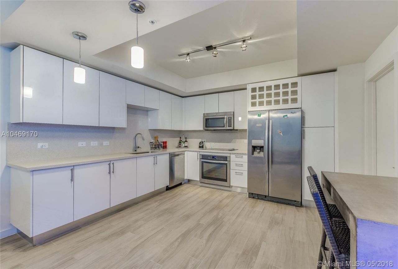 Квартира в Майами, США, 70 м2 фото 2