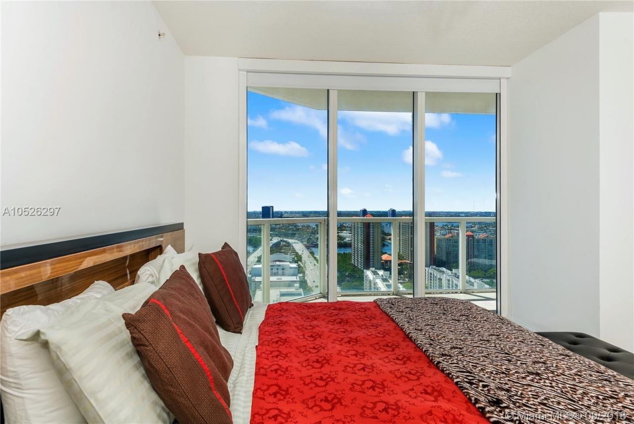 Квартира в Майами, США, 140 м2 фото 5