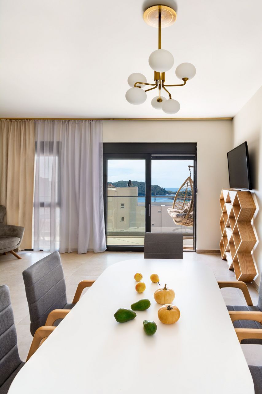 Апартаменты в Бечичи, Черногория, 70 м2 фото 2