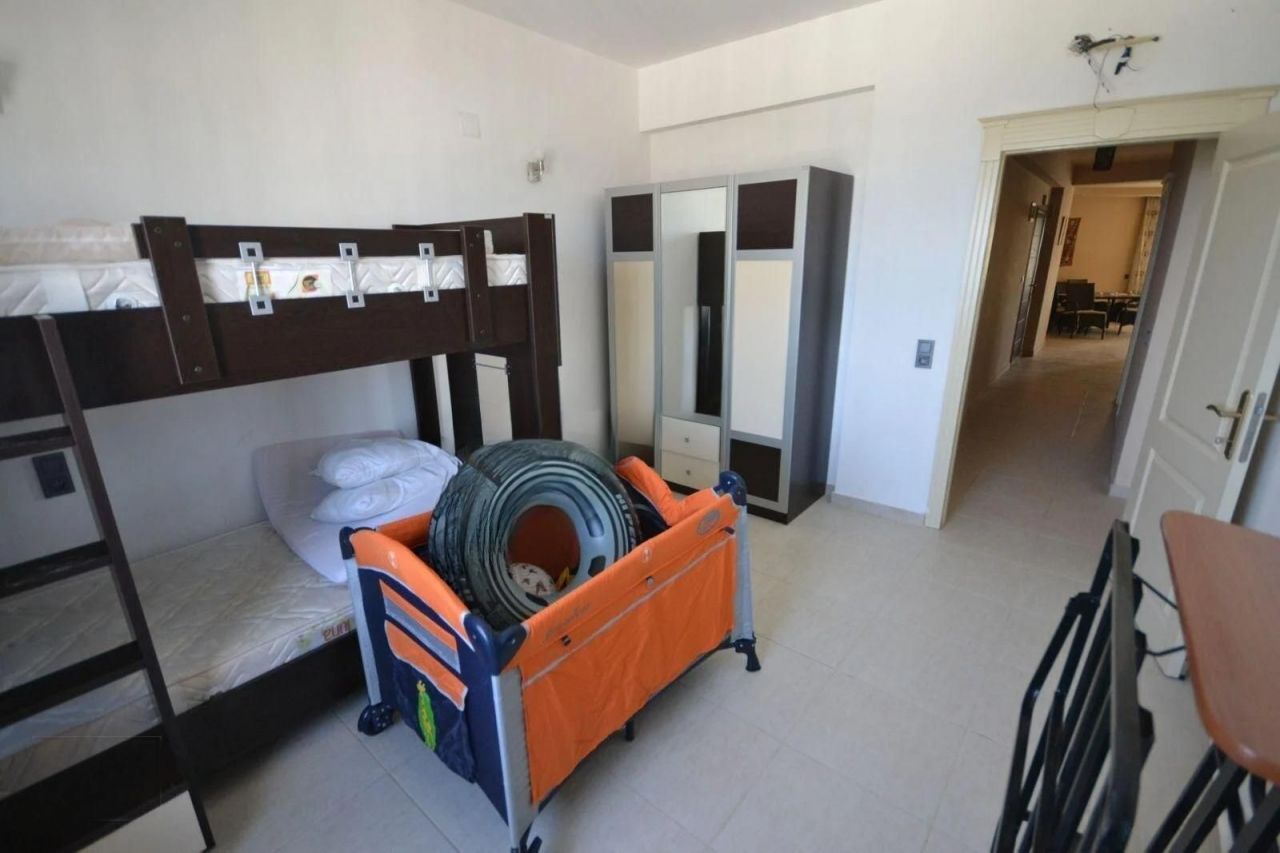 Квартира в Мерсине, Турция, 180 м2 фото 2