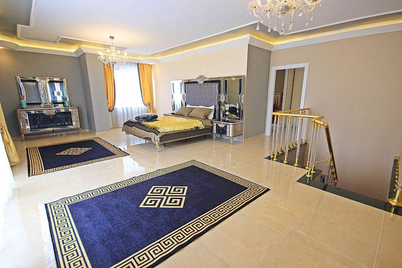 Квартира в Алании, Турция, 220 м2 фото 5
