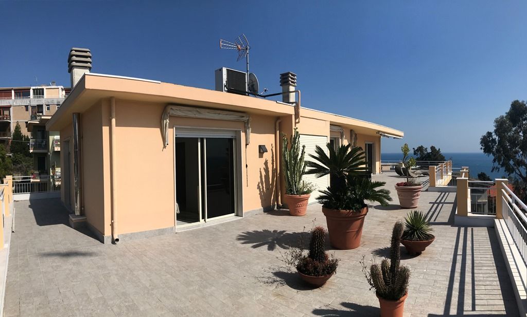 Пентхаус в Сан-Ремо, Италия, 78 м2 фото 3