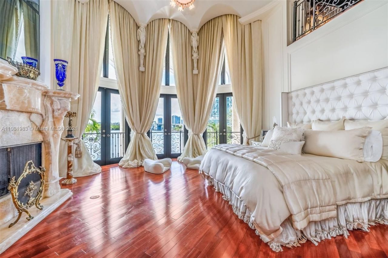 Вилла в Майами, США, 700 м2 фото 4
