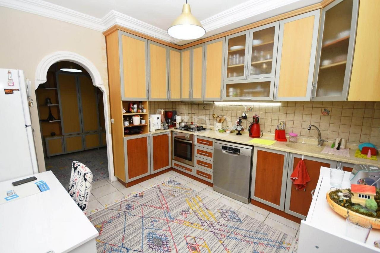 Апартаменты в Анталии, Турция, 160 м2 фото 2