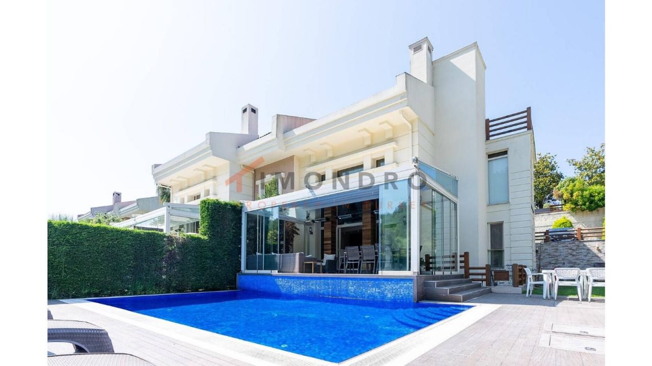 Дом в Стамбуле, Турция, 320 м2 фото 2
