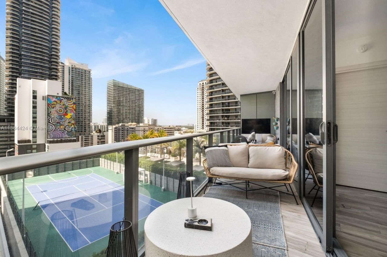 Квартира в Майами, США, 120 м2 фото 2