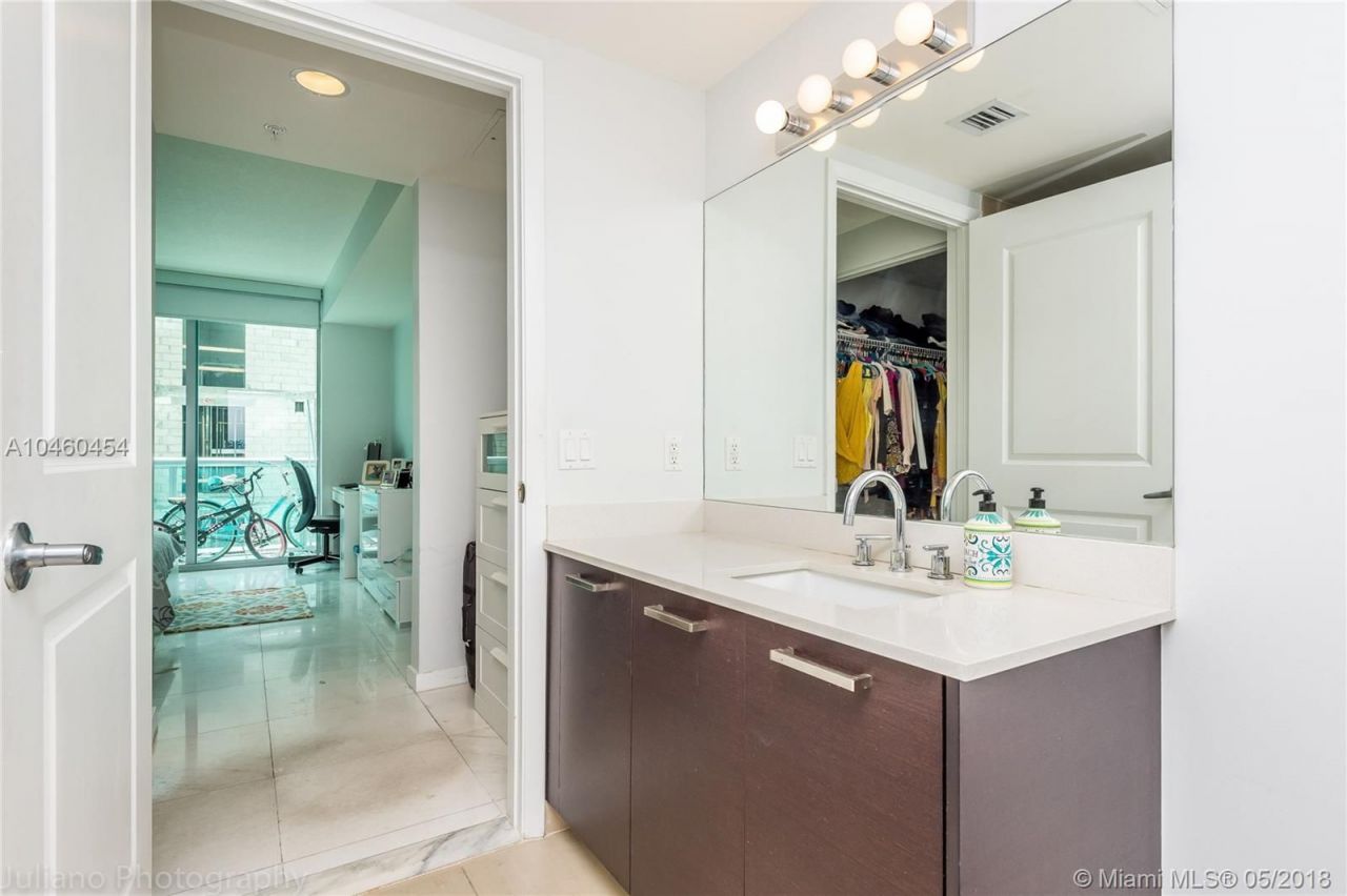 Квартира в Майами, США, 100 м2 фото 5
