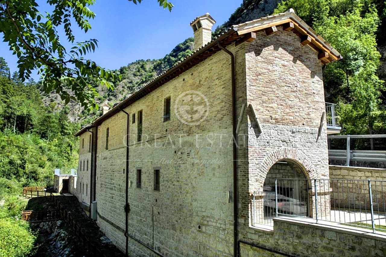 Дом в Губбио, Италия, 510.75 м2 фото 5
