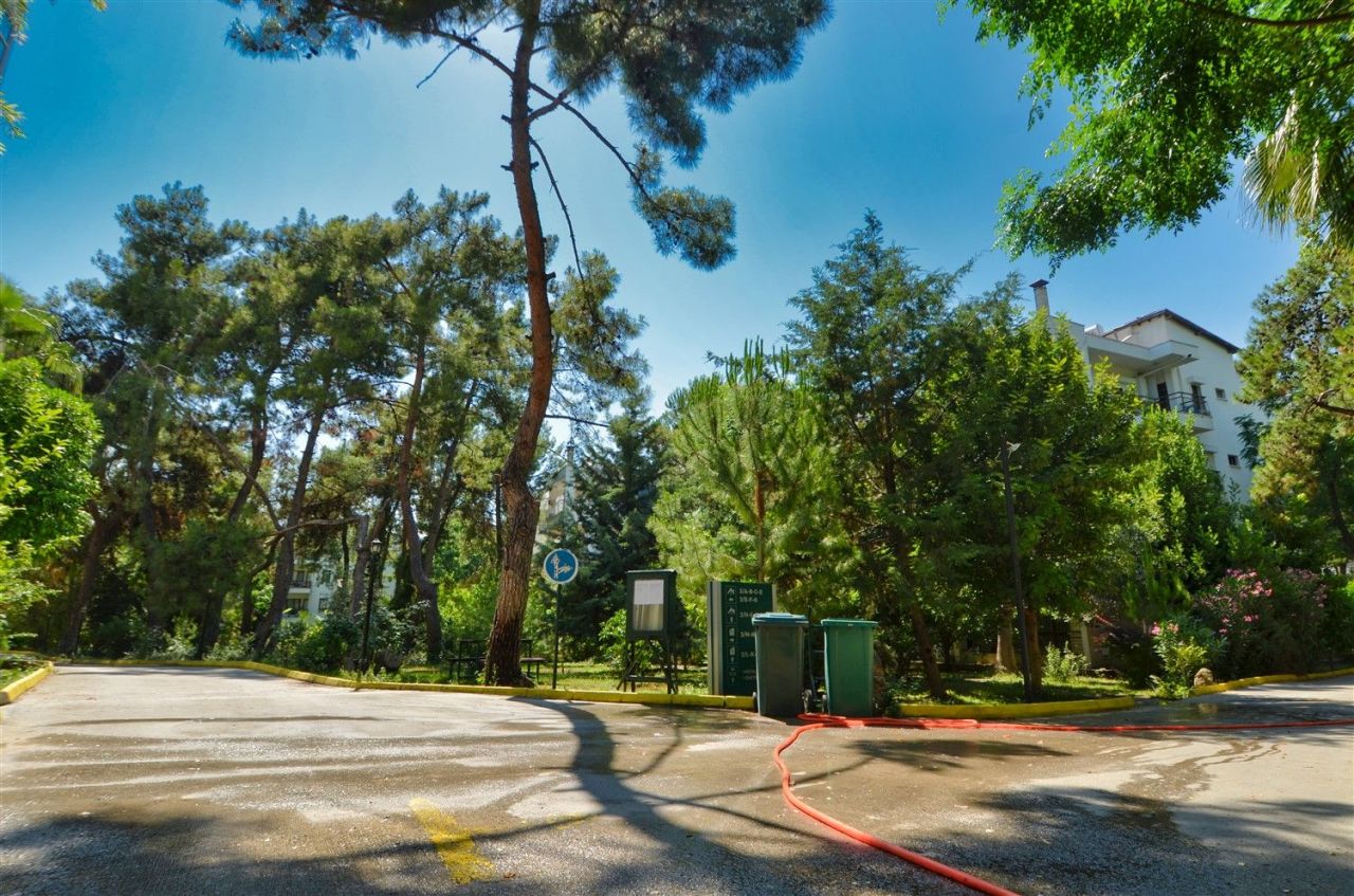 Квартира в Анталии, Турция, 140 м2 фото 2