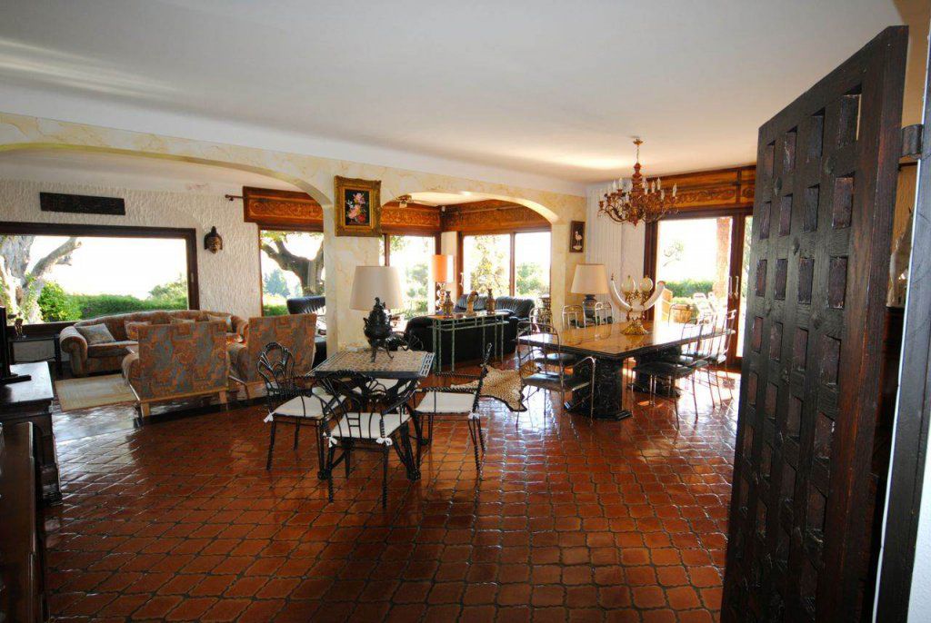Вилла в Рокбрюн-Кап-Мартен, Франция, 450 м2 фото 2