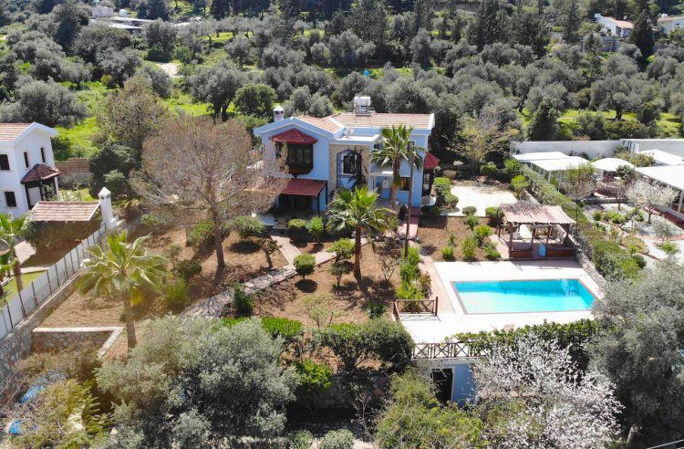 Вилла в Алсанджаке, Кипр, 180 м2