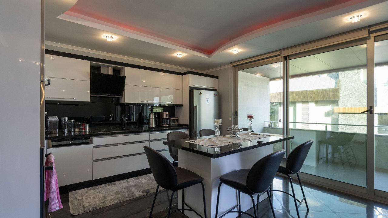 Квартира в Алании, Турция, 207 м2 фото 3