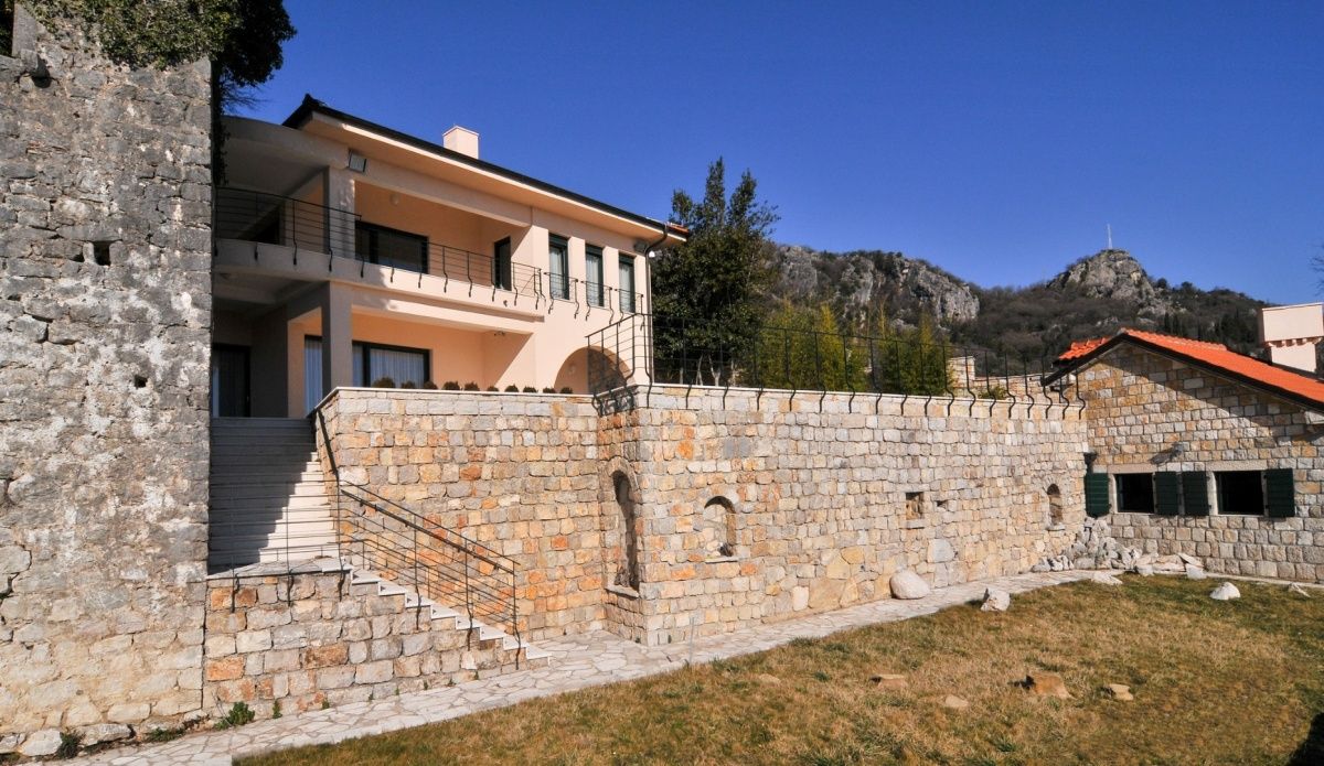 Дом в Херцег-Нови, Черногория, 495 м2 фото 4