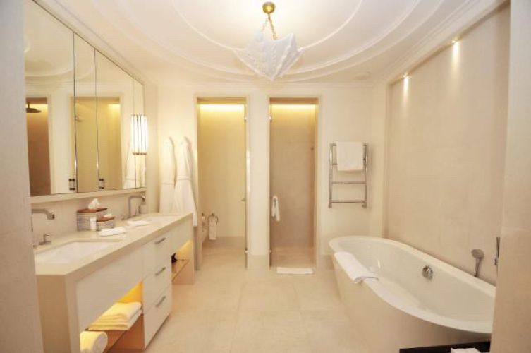 Квартира в Тивате, Черногория, 80 м2 фото 2