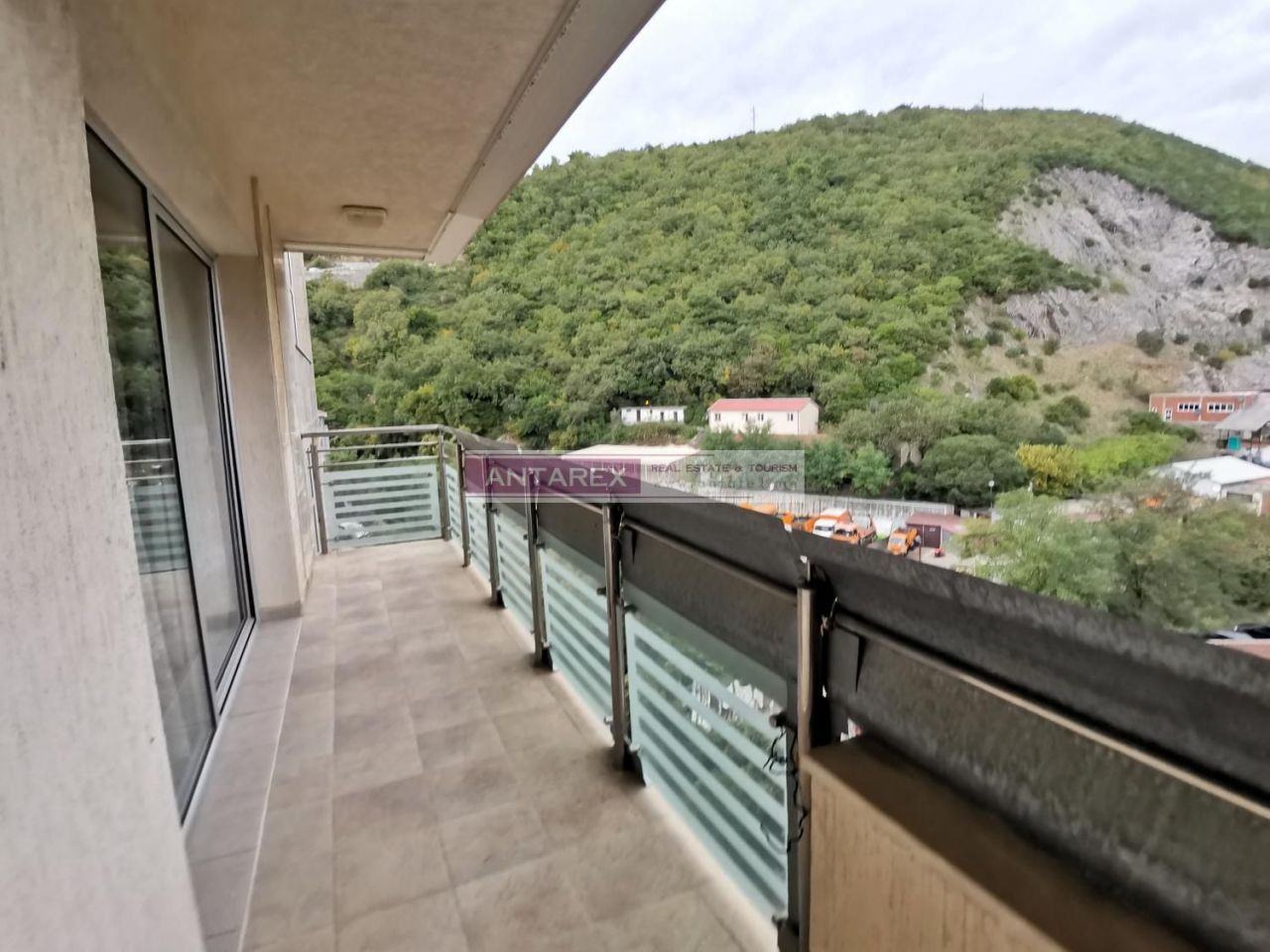 Апартаменты в Бечичи, Черногория, 81 м2 фото 4