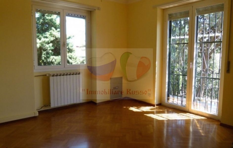 Вилла в Сан-Ремо, Италия, 250 м2 фото 4