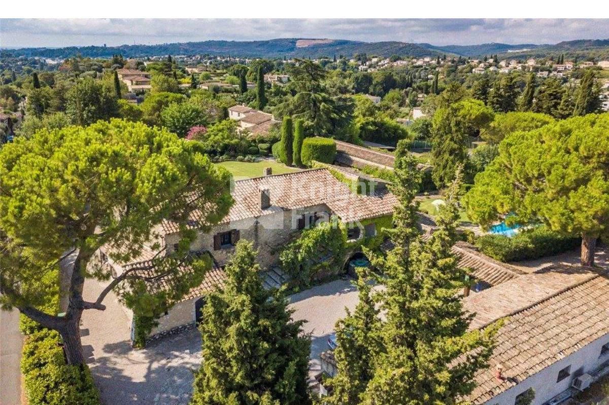 Вилла в Сен-Поль-де-Ванс, Франция, 800 м2 фото 2