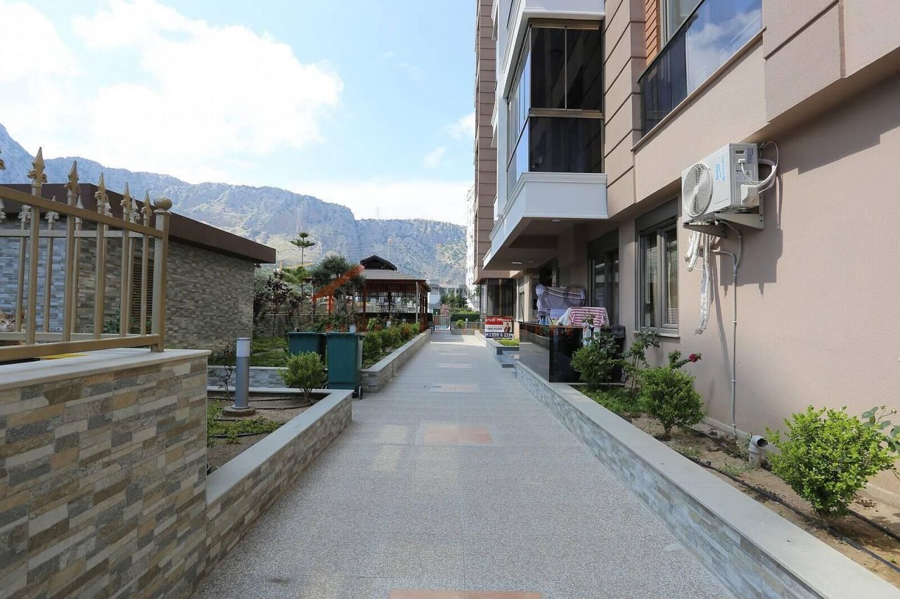 Квартира в Анталии, Турция, 50 м2 фото 4