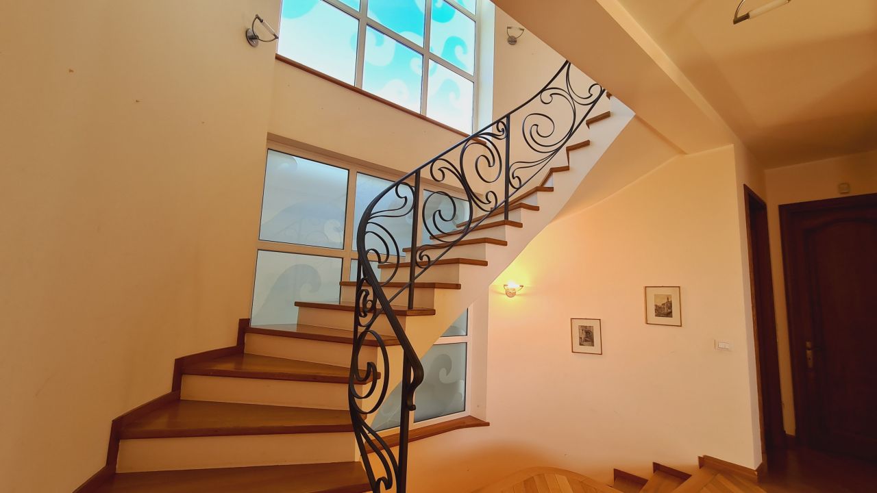 Вилла в Сан-Ремо, Италия, 550 м2 фото 5
