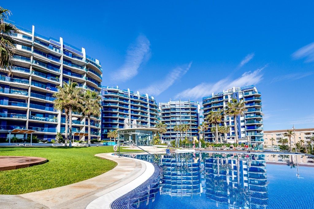 Апартаменты в Пунта Приме, Испания, 110 м2 фото 4