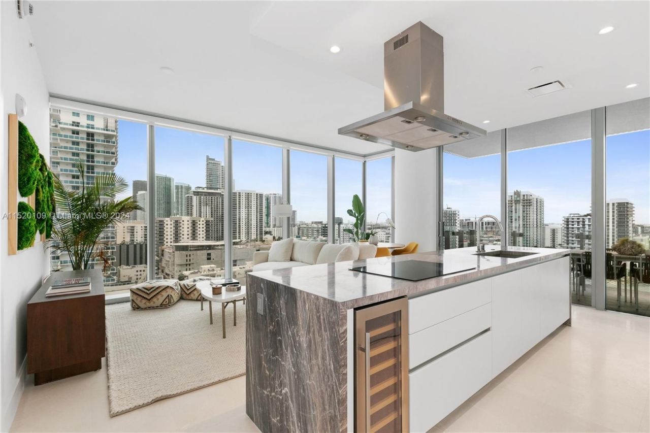 Квартира в Майами, США, 100 м2 фото 1