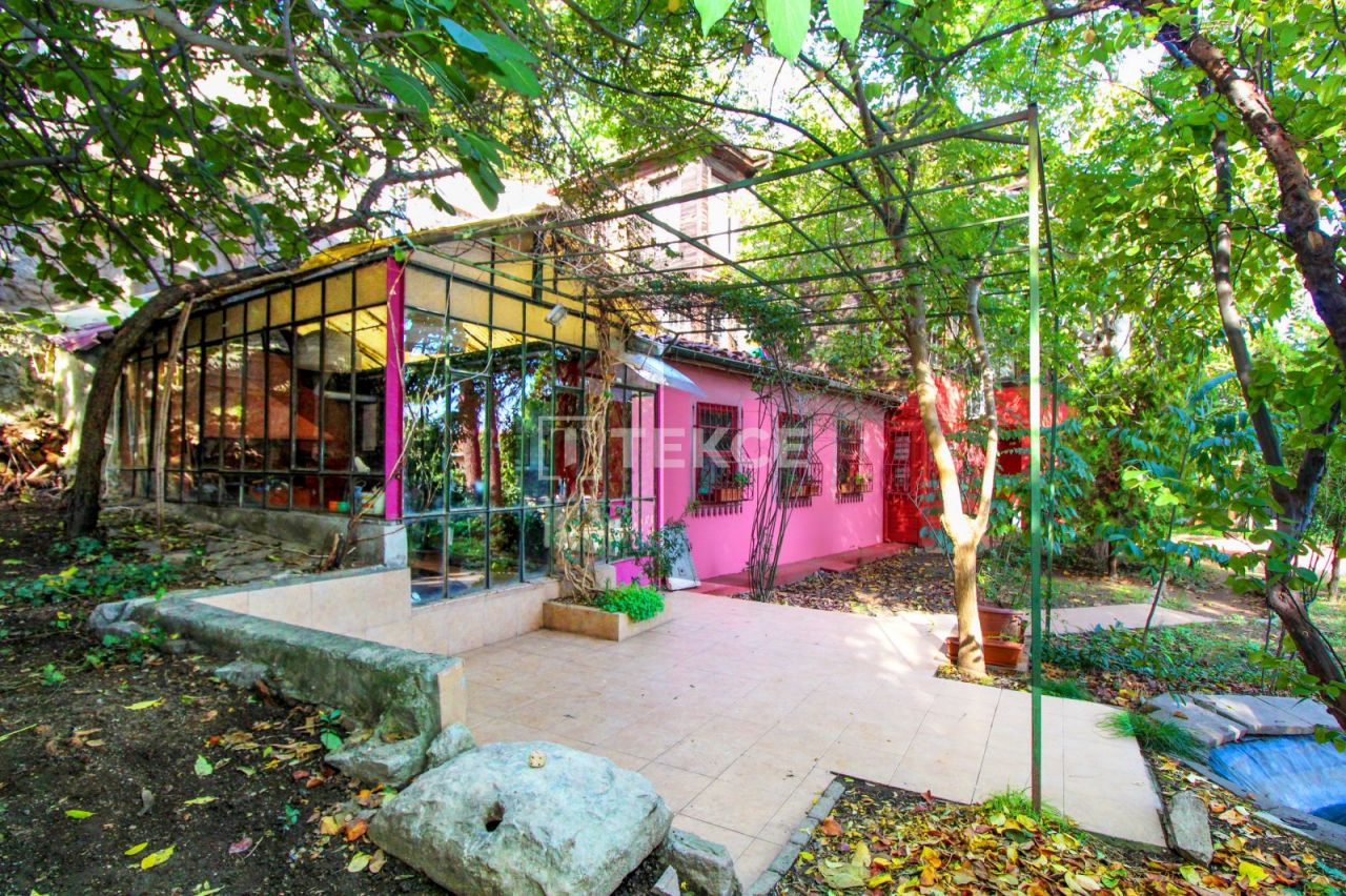 Особняк в Стамбуле, Турция, 850 м2 фото 4
