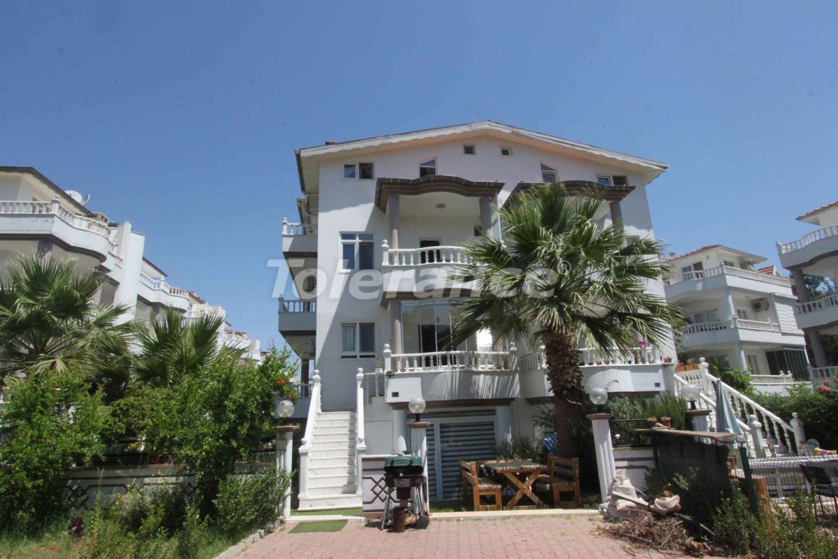 Вилла в Анталии, Турция, 240 м2 фото 2