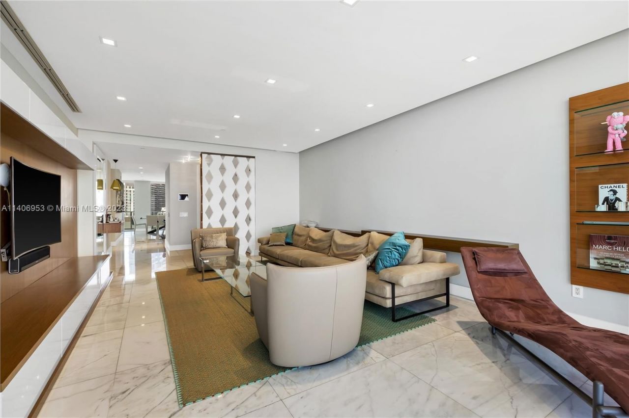 Квартира в Майами, США, 230 м2 фото 3
