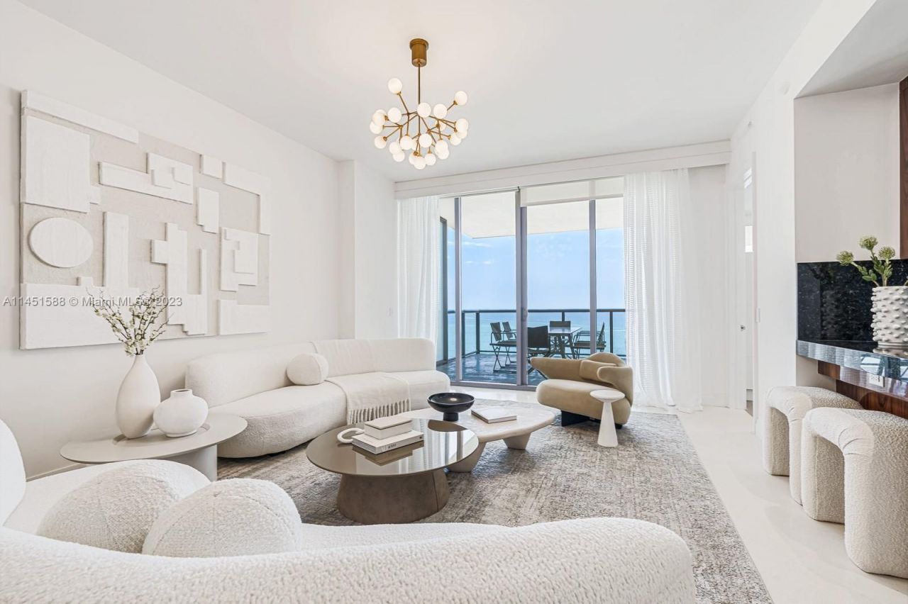 Квартира в Майами, США, 200 м2 фото 2