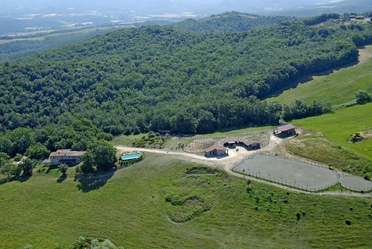 Поместье в Сиене, Италия, 600 м2 фото 3