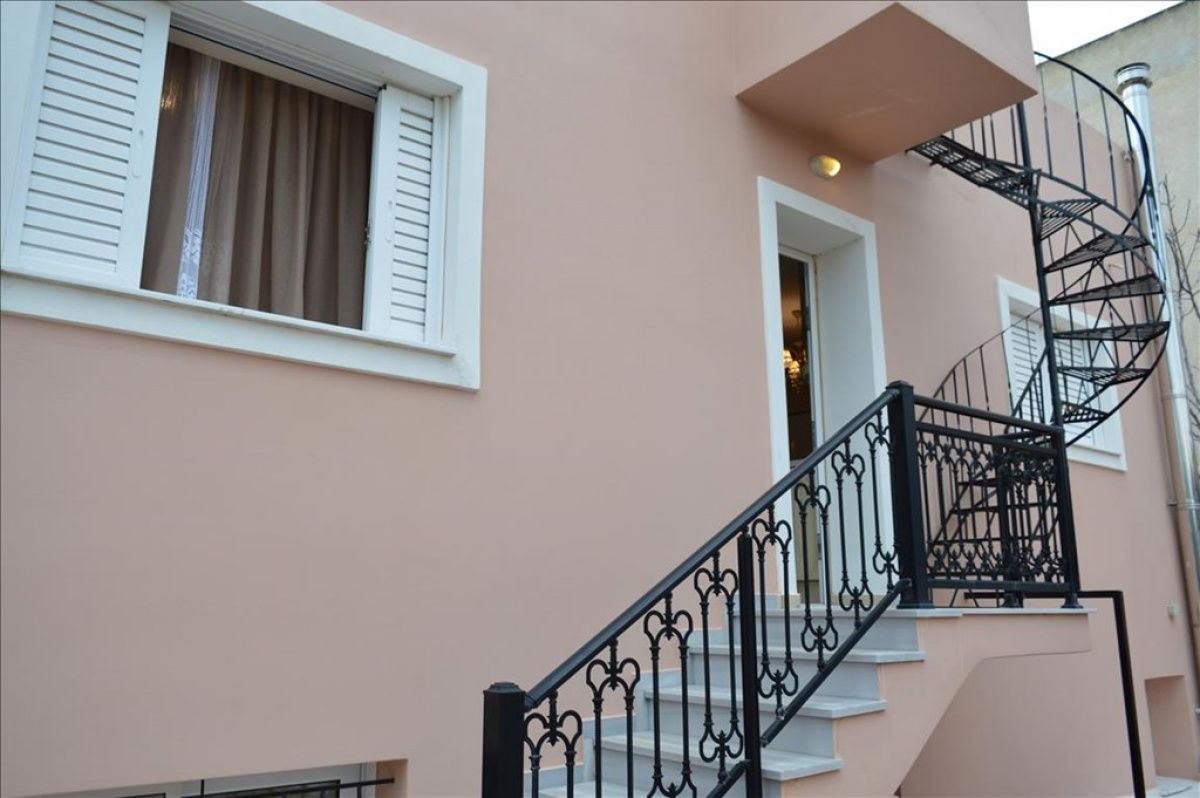 Дом в Афинах, Греция, 130 м2 фото 2