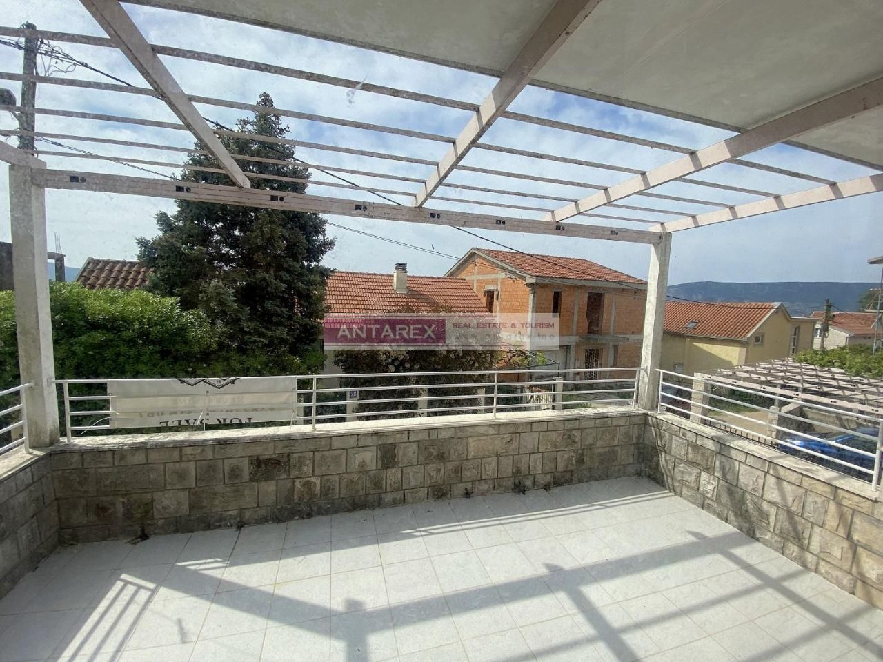 Апартаменты в Херцег-Нови, Черногория, 160 м2 фото 3