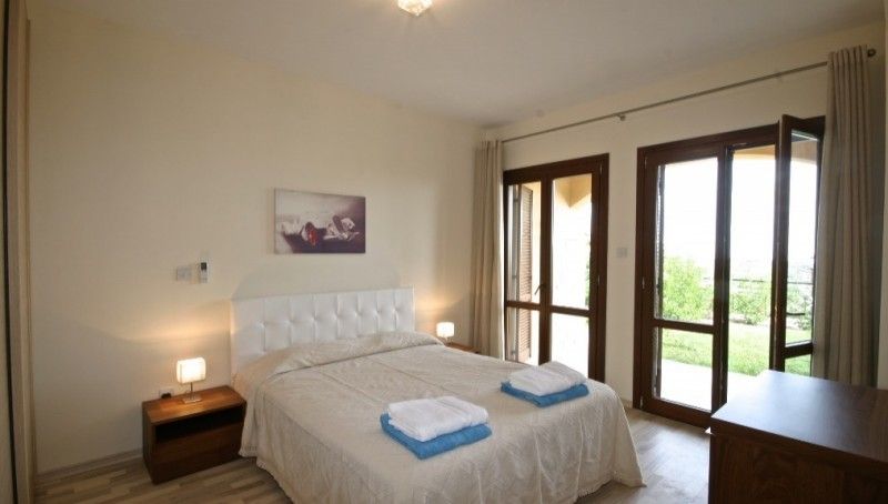 Апартаменты в Пафосе, Кипр, 80 м2 фото 2